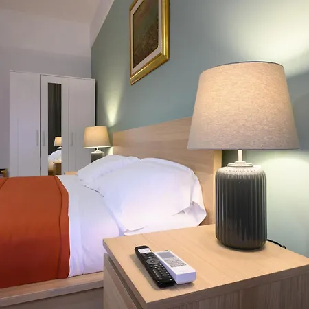 Prosper House * Roma