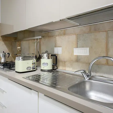 Prosper House * Roma